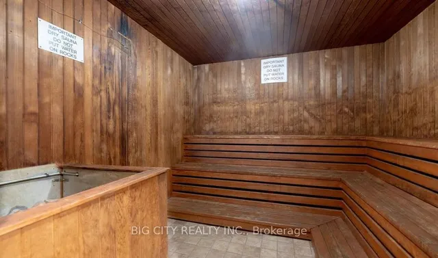 Additional image 30 of 633 Bay St Unit 721