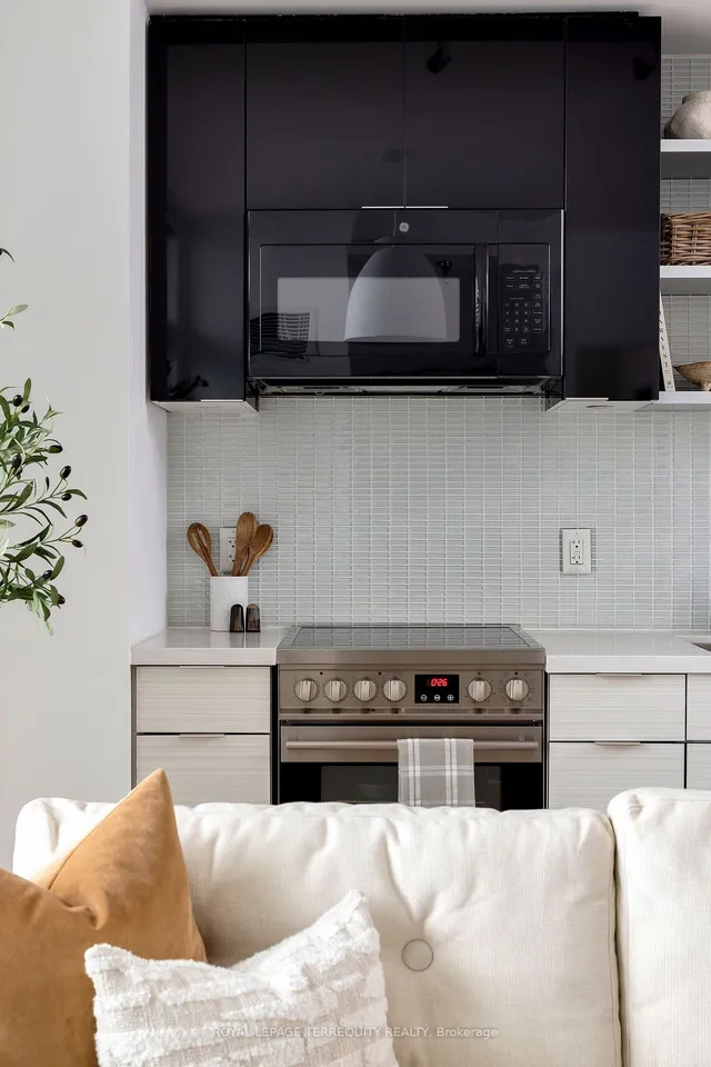 Additional image 12 of 33 Shore Breeze Dr Unit 3401