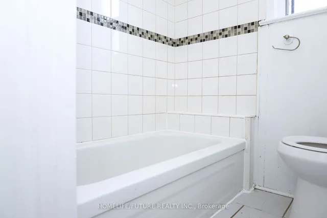 Additional image 21 of 124 North Woodrow Blvd