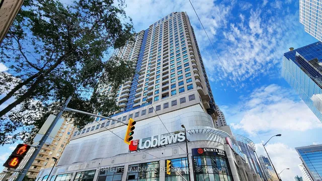 Primary image of 33 Empress Ave Unit 916