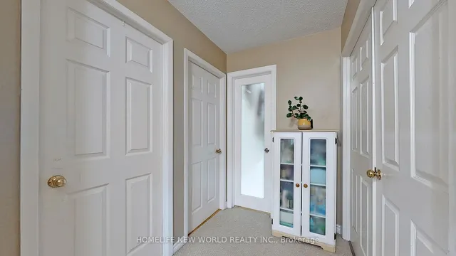 Additional image 22 of 227 Hollyberry Tr