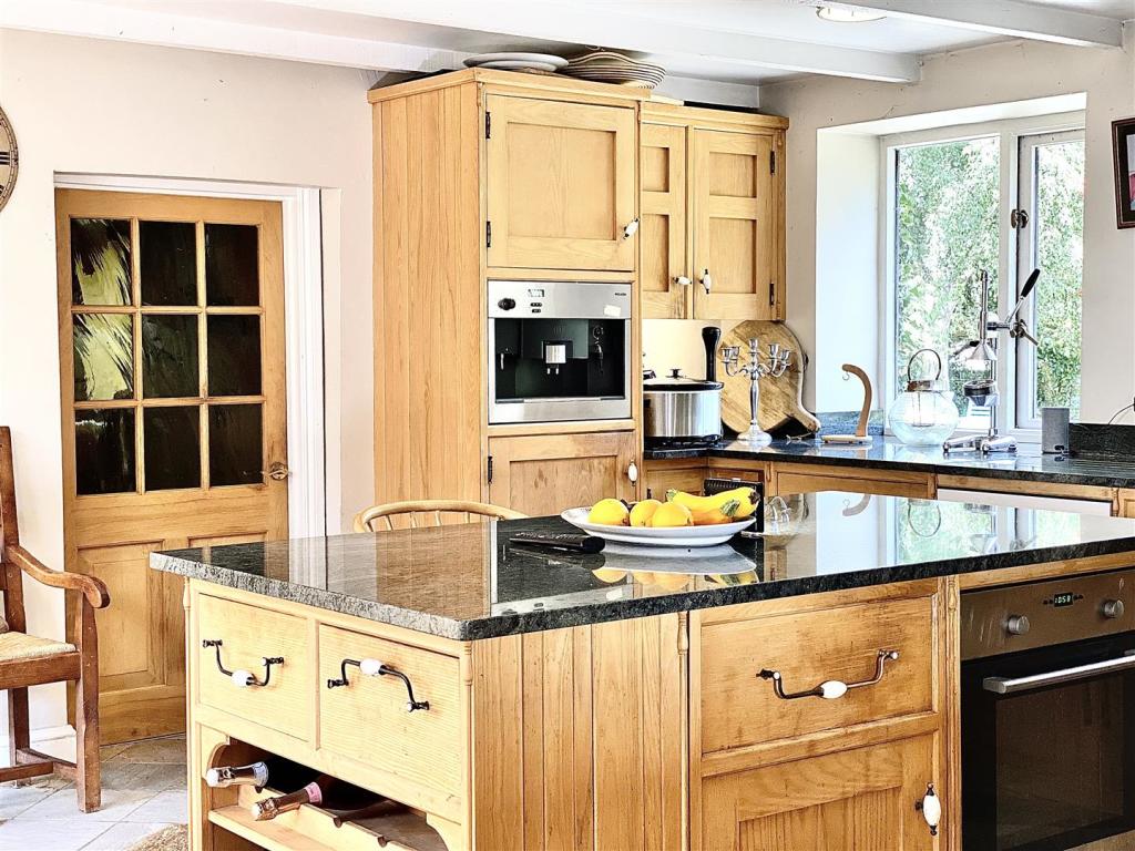 Additional image 12 of 8 Hisomley, Dilton Marsh, Westbury