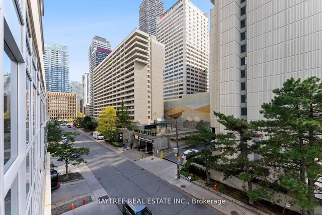 Additional image 22 of 58 Orchard View Blvd Unit 304