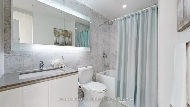 Additional image 12 of 115 Mcmahon Dr Unit 2711