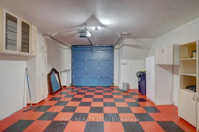 Additional image 31 of 16 B Leaside Park Dr Unit 47