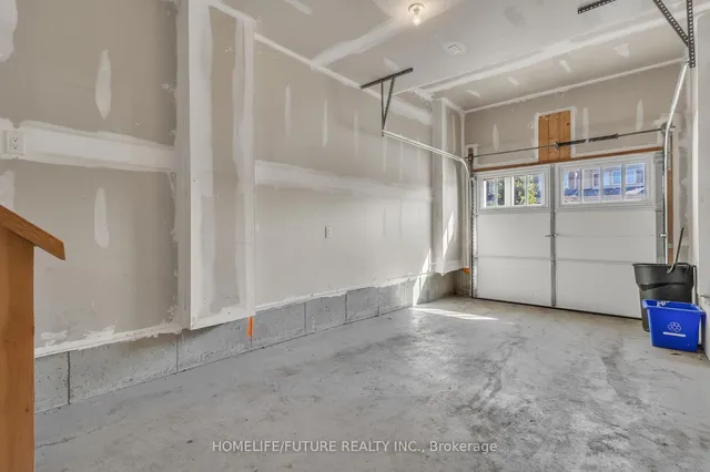 Additional image 34 of 29 Blue Oak St