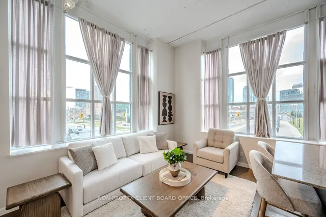 Additional image 18 of 410 King St Unit 220