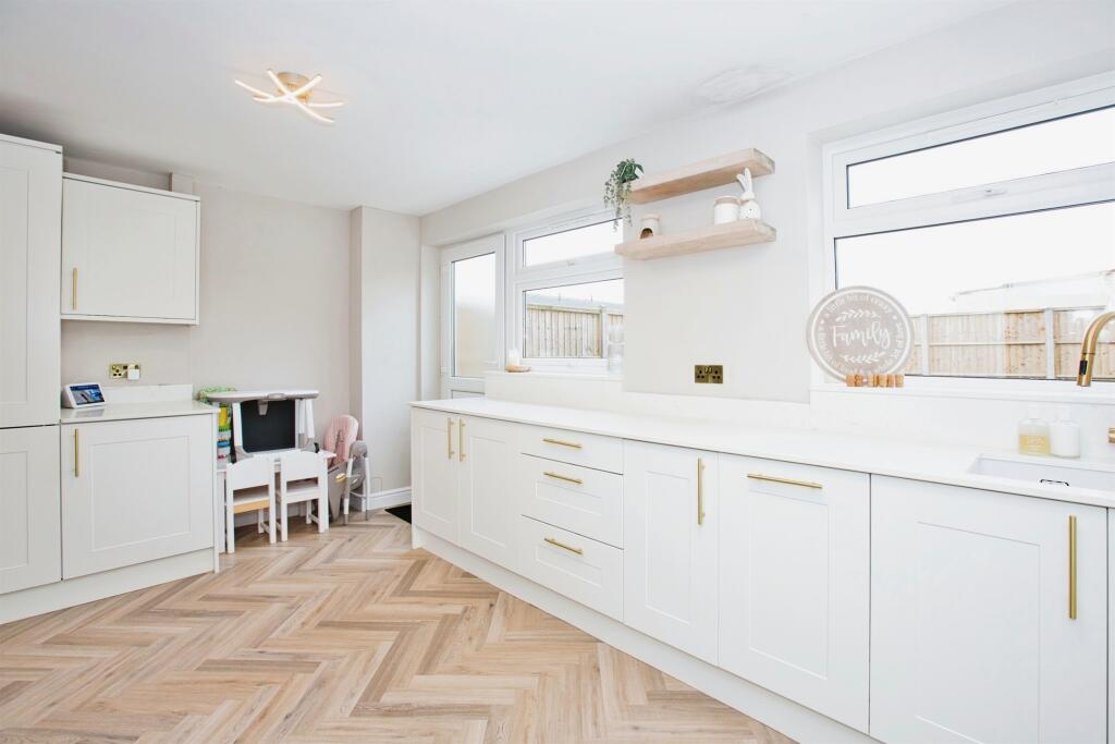 Additional image 7 of Abbey Road, Yeovil