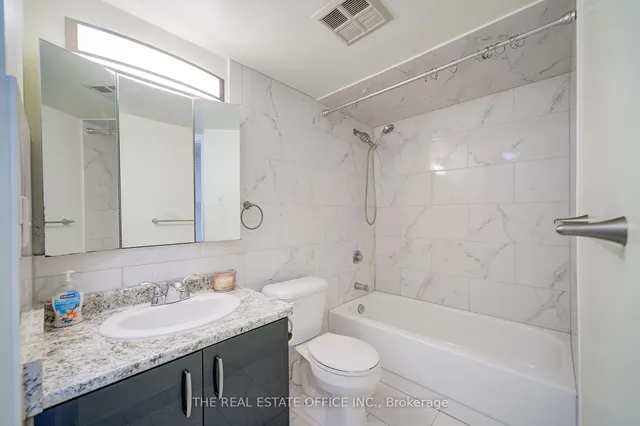 Additional image 24 of 3050 Ellesmere Rd Unit 310