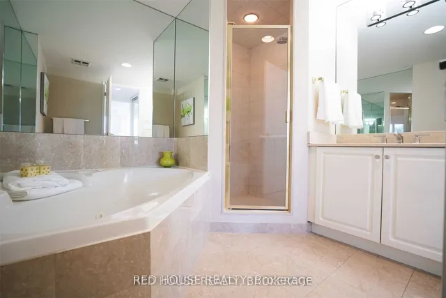 Additional image 16 of 1818 Bayview Ave Unit 704