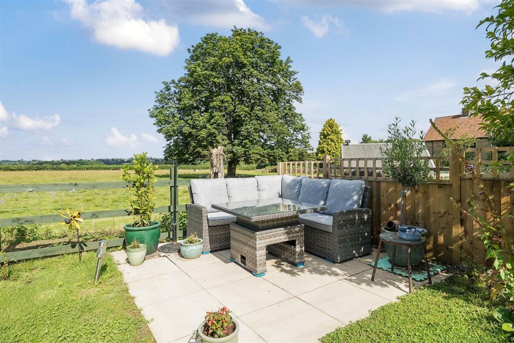 Additional image 8 of Halletts Orchard, Tintinhull, Yeovil