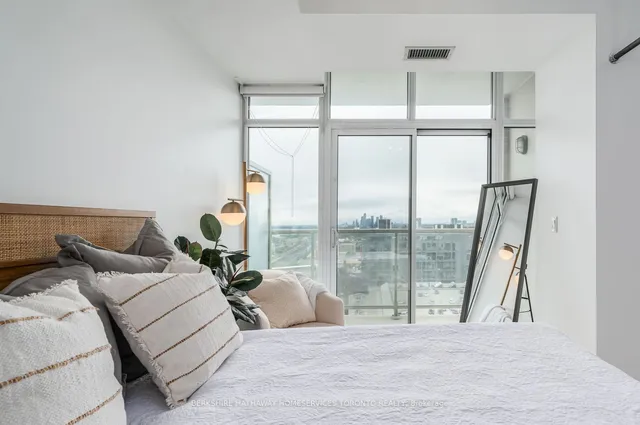 Additional image 17 of 85 East Liberty St Unit 1703