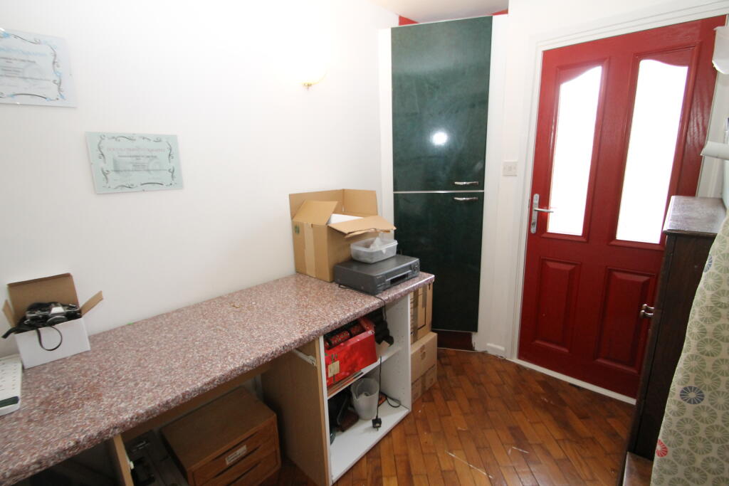 Additional image 13 of Wells