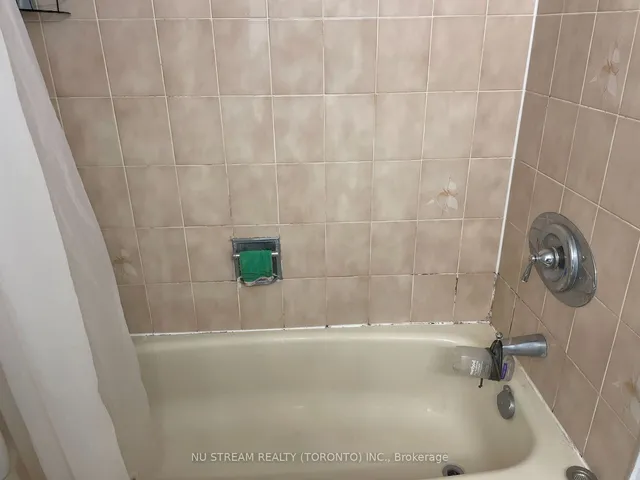 Additional image 5 of 275 Bamburgh Circ Unit PH2