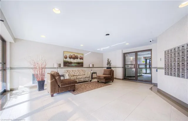 Additional image 40 of 20 Ellen St Unit 703