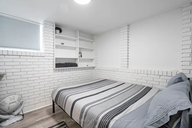 Additional image 32 of 11 Jacinta Dr