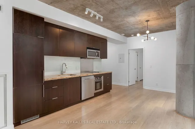 Additional image 11 of 478 King St Unit 301