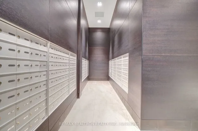 Additional image 3 of 2221 Yonge St Unit 4205