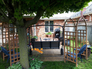 Additional image 3 of 1135 Iroquois Crescent