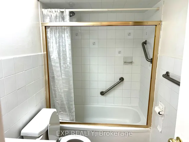 Additional image 31 of 39 Lexington Ave Unit 57