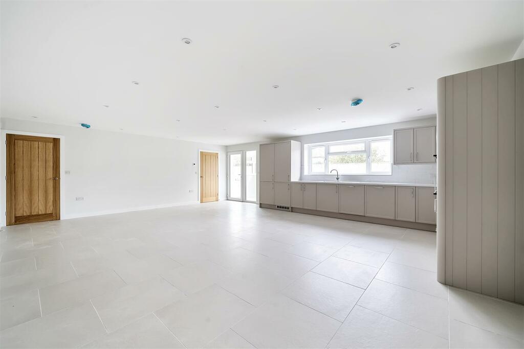 Additional image 5 of St. Michaels Avenue, Yeovil