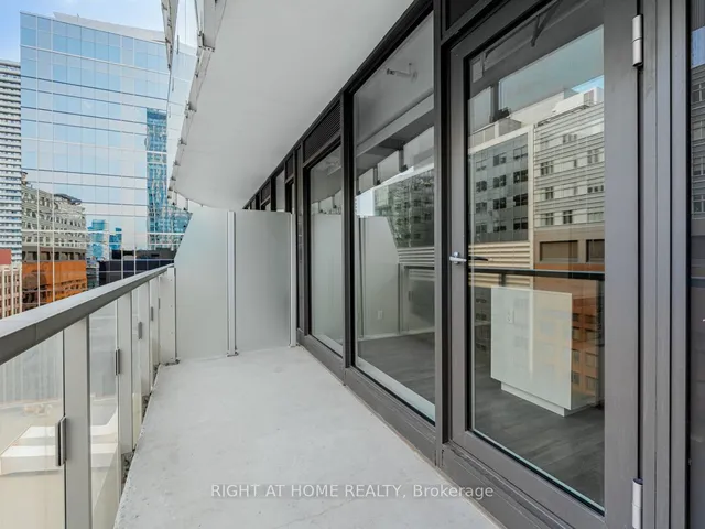 Additional image 25 of 197 Yonge St Unit 1204