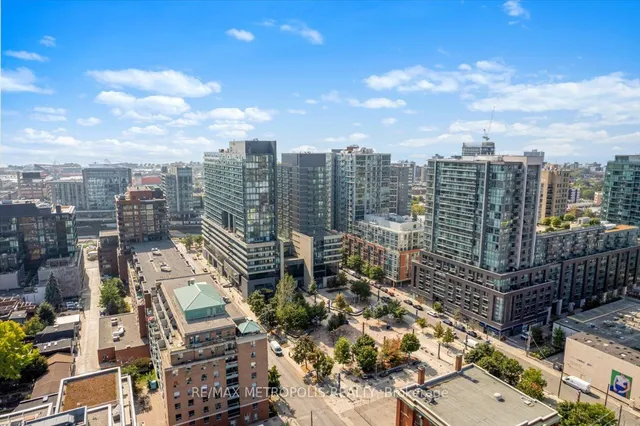 Additional image 18 of 36 Lisgar St Unit 906E