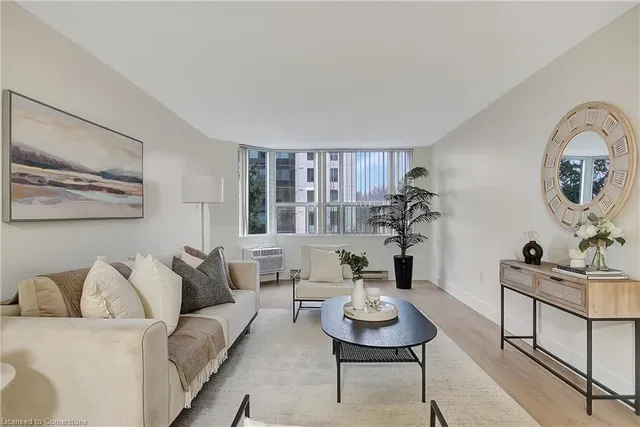 Additional image 27 of 55 Green Valley Dr Unit 411