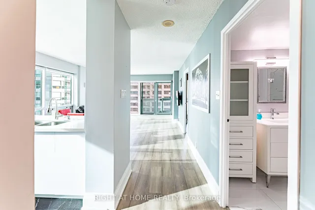 Additional image 30 of 10 Queens Quay Unit 1203
