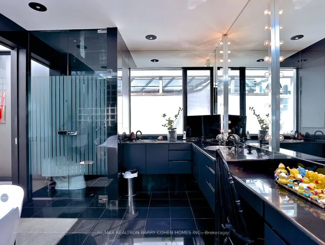 Additional image 25 of 18 Timberglade Crt