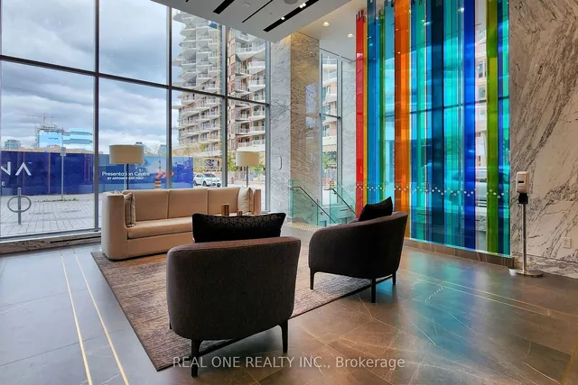 Additional image 6 of 118 Merchants' Wharf Unit 320