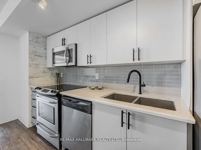 Additional image 17 of 3091 Dufferin St Unit 304