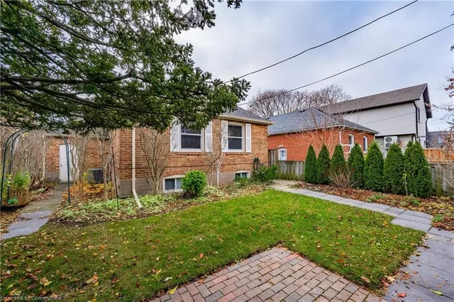 Additional image 21 of 26 Reid Manor