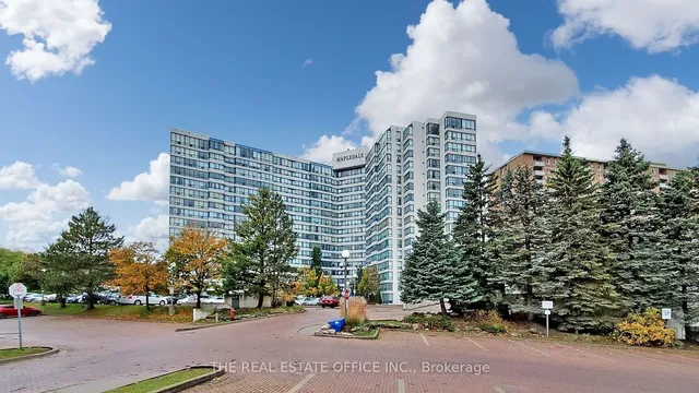 Additional image 2 of 3050 Ellesmere Rd Unit 310