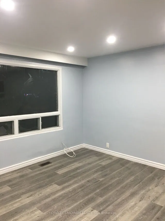 Additional image 4 of 2 Adirondack Gate