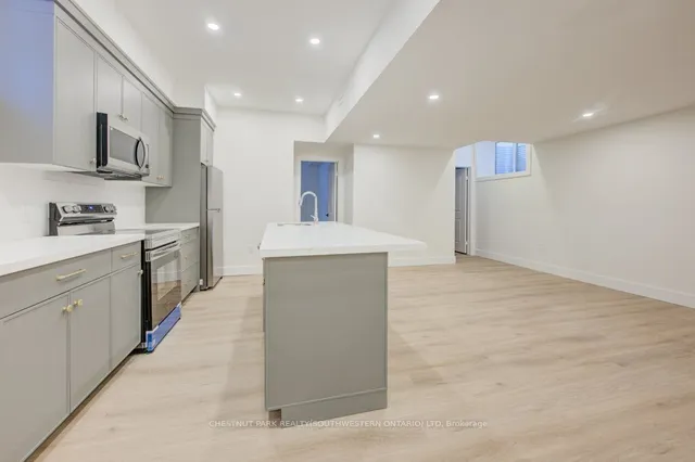 Additional image 29 of 20 Stanley Ave