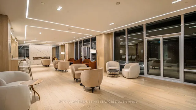 Additional image 17 of 30 Ordnance St Unit 1510