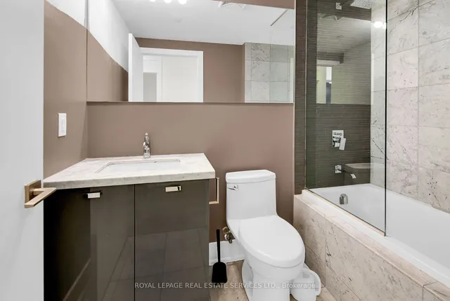 Additional image 9 of 32 Davenport Rd Unit 1405