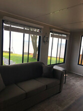 Additional image 5 of 17 Shipwreck Sherktons Shore, Empire Road