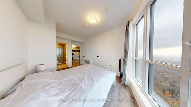 Additional image 29 of 585 Bloor St Unit 3418