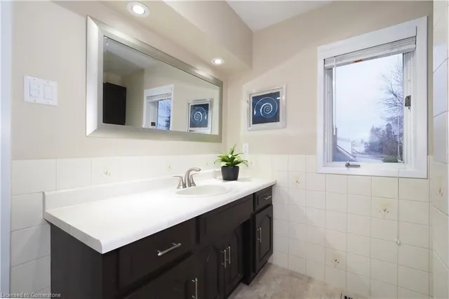 Additional image 38 of 69 Woodward Ave