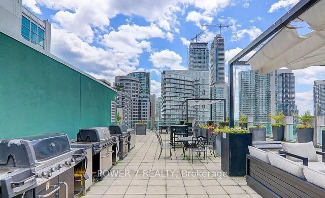 Additional image 18 of 36 Blue Jays Way Unit 618