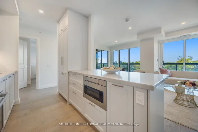 Additional image 11 of 285 Avenue Rd Unit 501