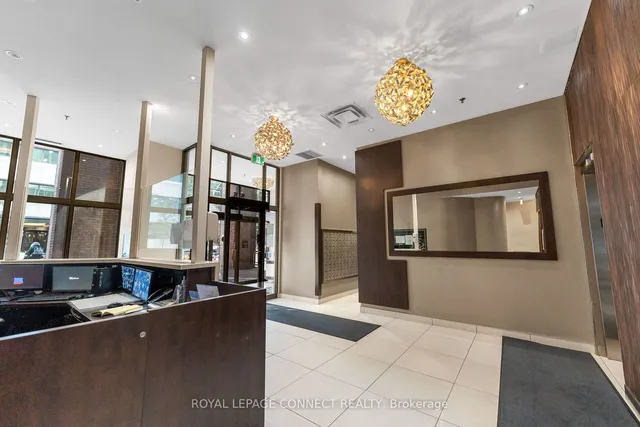 Additional image 3 of 55 Centre Ave Unit 1402