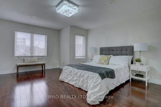 Additional image 24 of 16 B Leaside Park Dr Unit 47