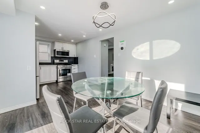 Additional image 10 of 77 Timberlane Cres