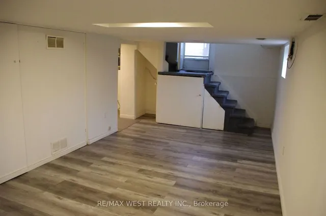 Additional image 21 of 59 Fairfield Ave