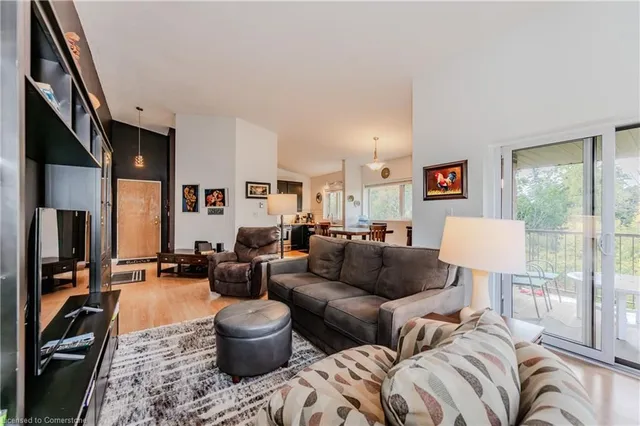 Additional image 21 of 181 David St Unit 4A