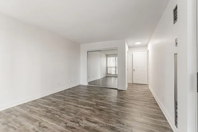 Additional image 22 of 18 Hollywood Ave Unit 401