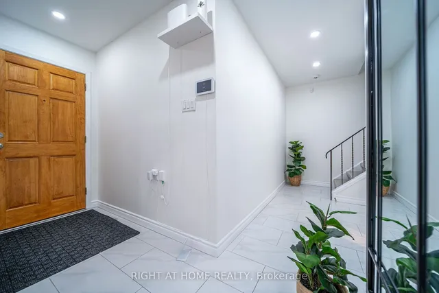 Additional image 15 of 12 Lace Fernway